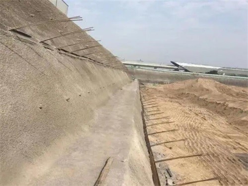 睢宁河道边坡加固